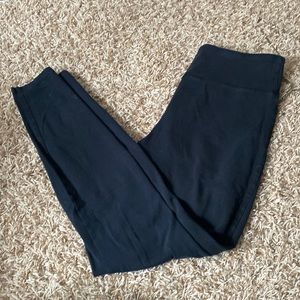 Black leggings, good condition